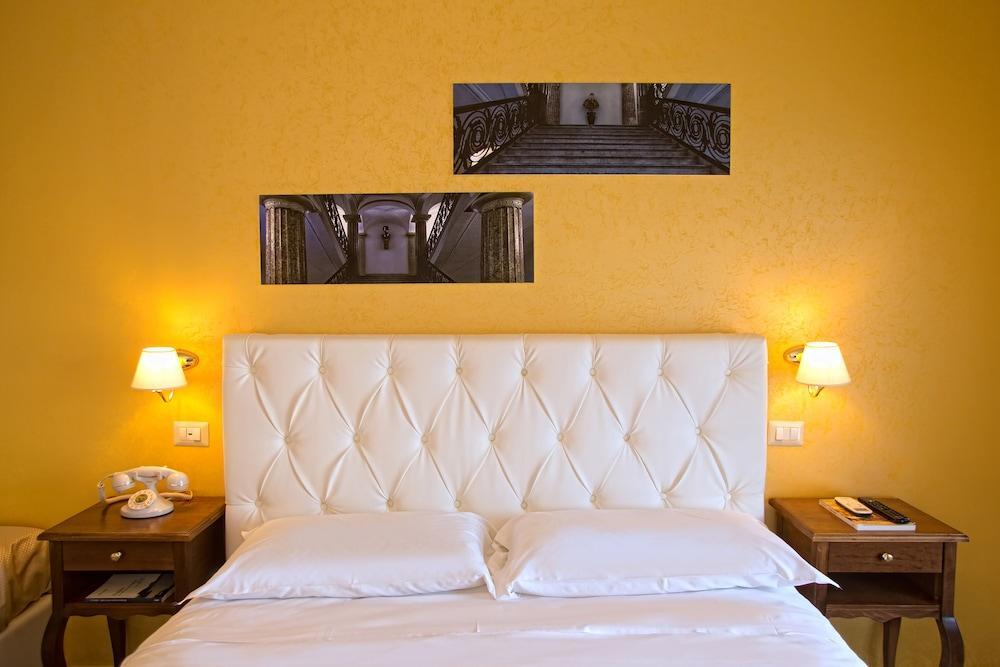 Neapolitantrips Hotel Ngoại thất bức ảnh