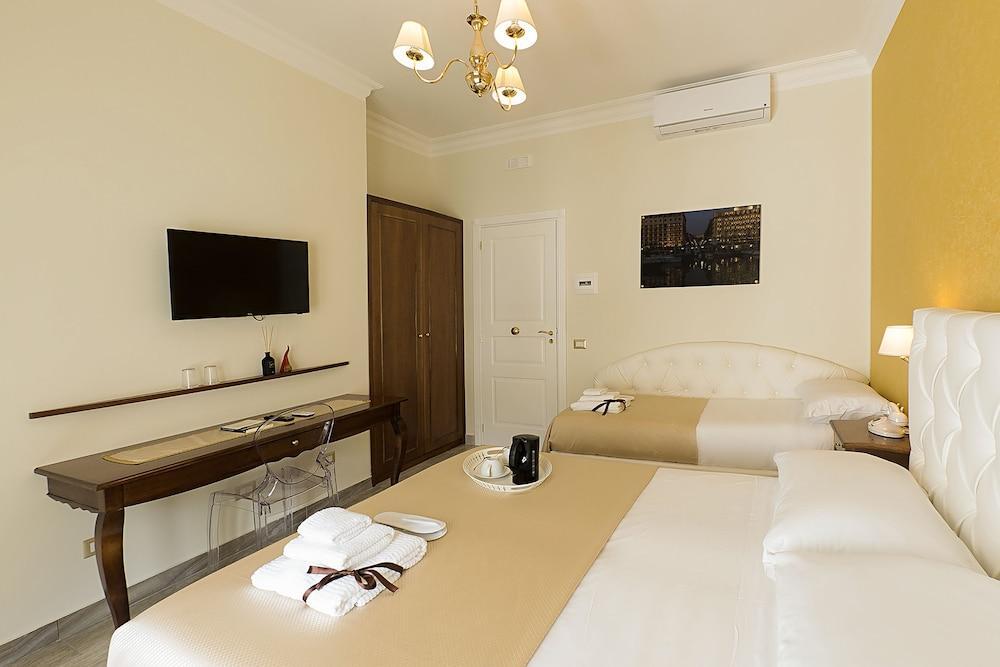 Neapolitantrips Hotel Ngoại thất bức ảnh