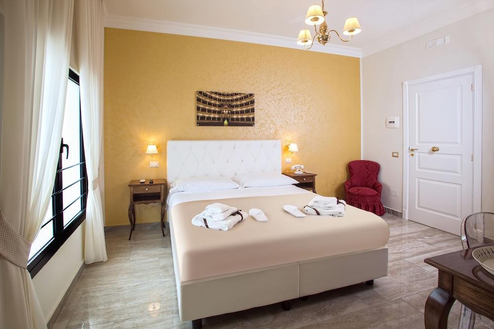 Neapolitantrips Hotel Ngoại thất bức ảnh