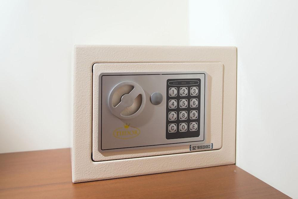 Neapolitantrips Hotel Ngoại thất bức ảnh